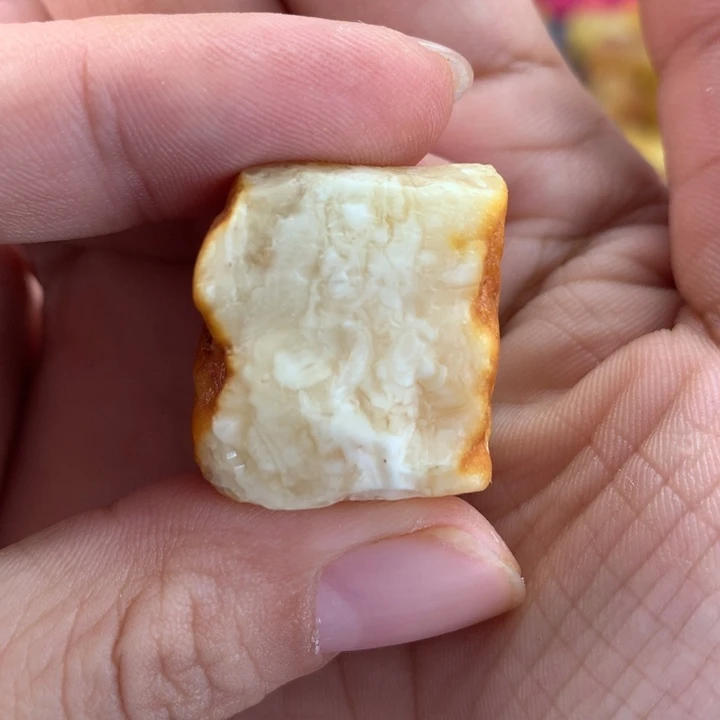 定制琥珀未镶嵌尹*书蜜蜡工坊原石定制