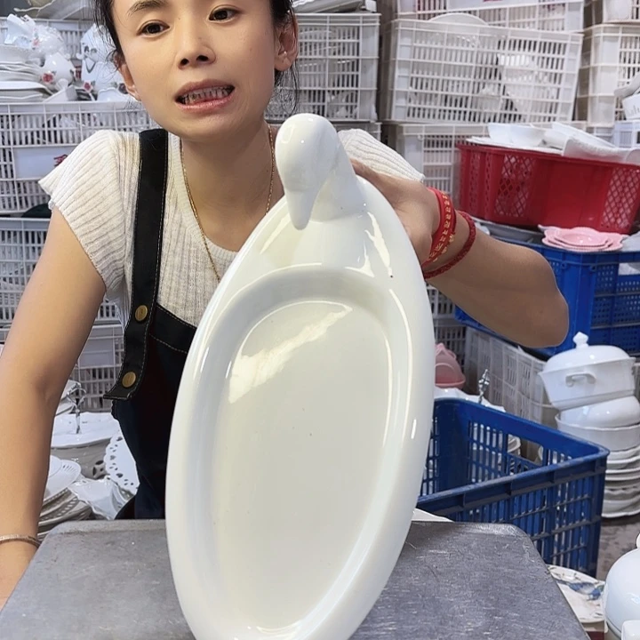 盘鸭子一只微瑕产品…