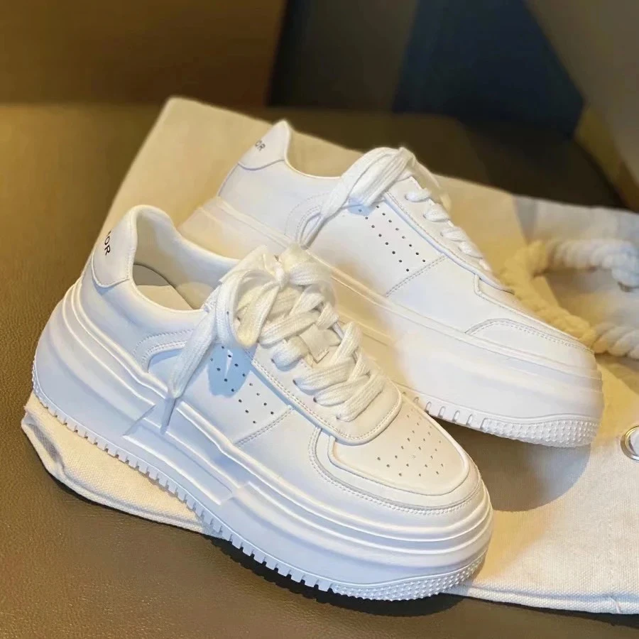 【得衣笑】断码男女同款休闲鞋