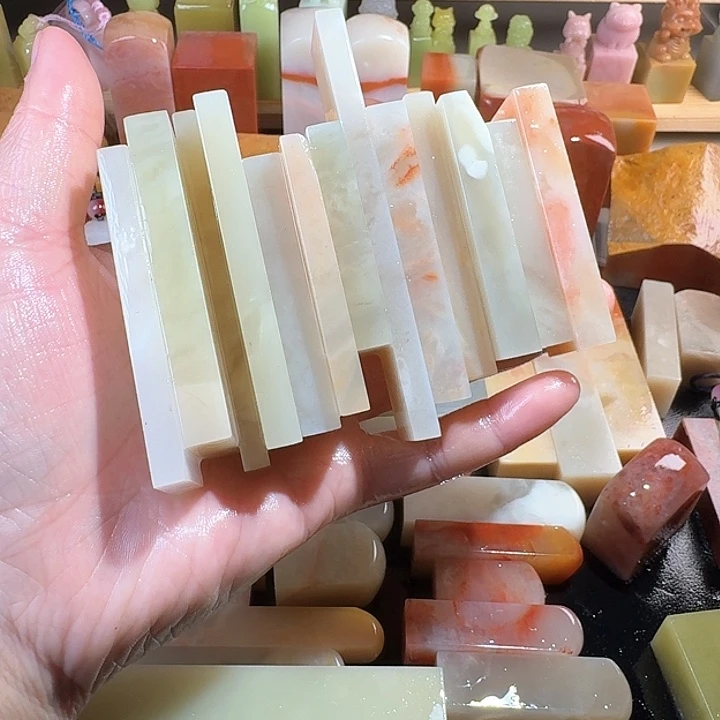 青田石印石魚*齋外地的