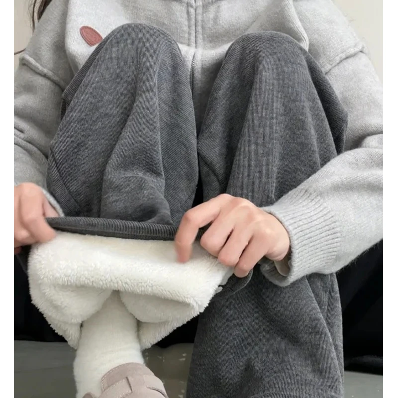 米白色加绒糯米裤女秋冬季宽松休闲高腰垂感软糯针织羊羔绒阔腿裤