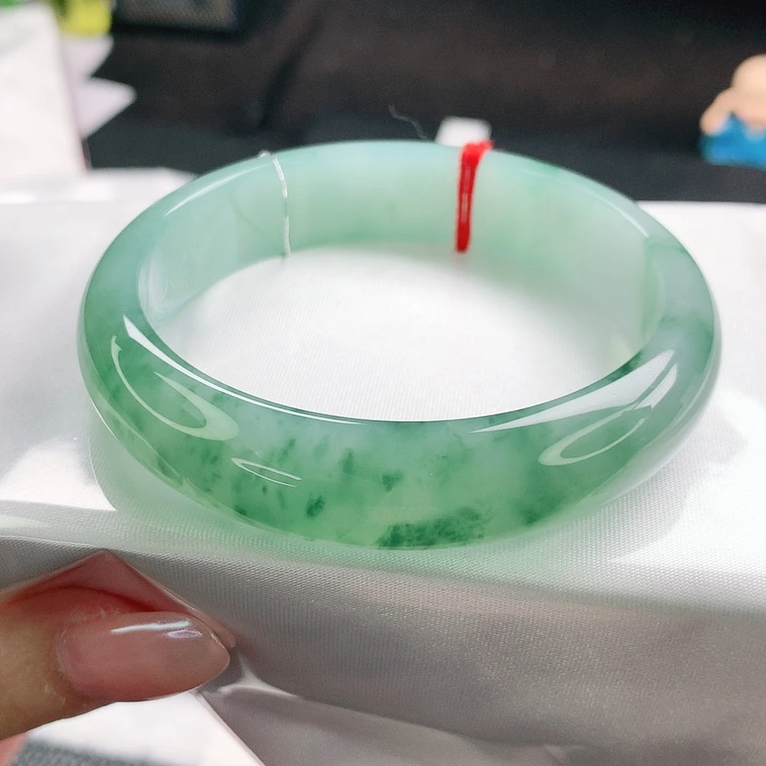未镶嵌手镯翡翠58圈