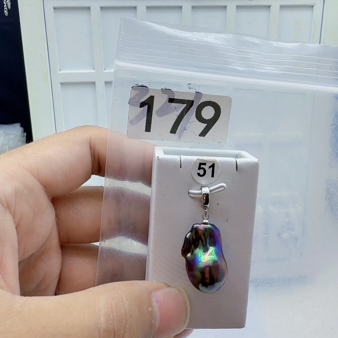 淡水珍珠颈饰合金