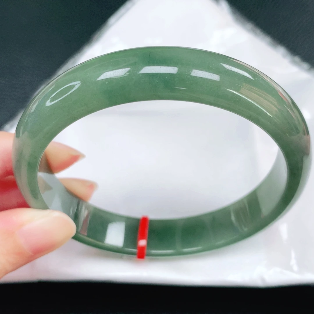 翡翠未镶嵌手镯64圈