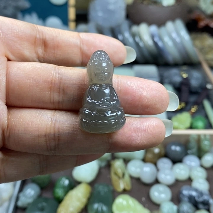 和田玉未镶嵌颈饰t***油