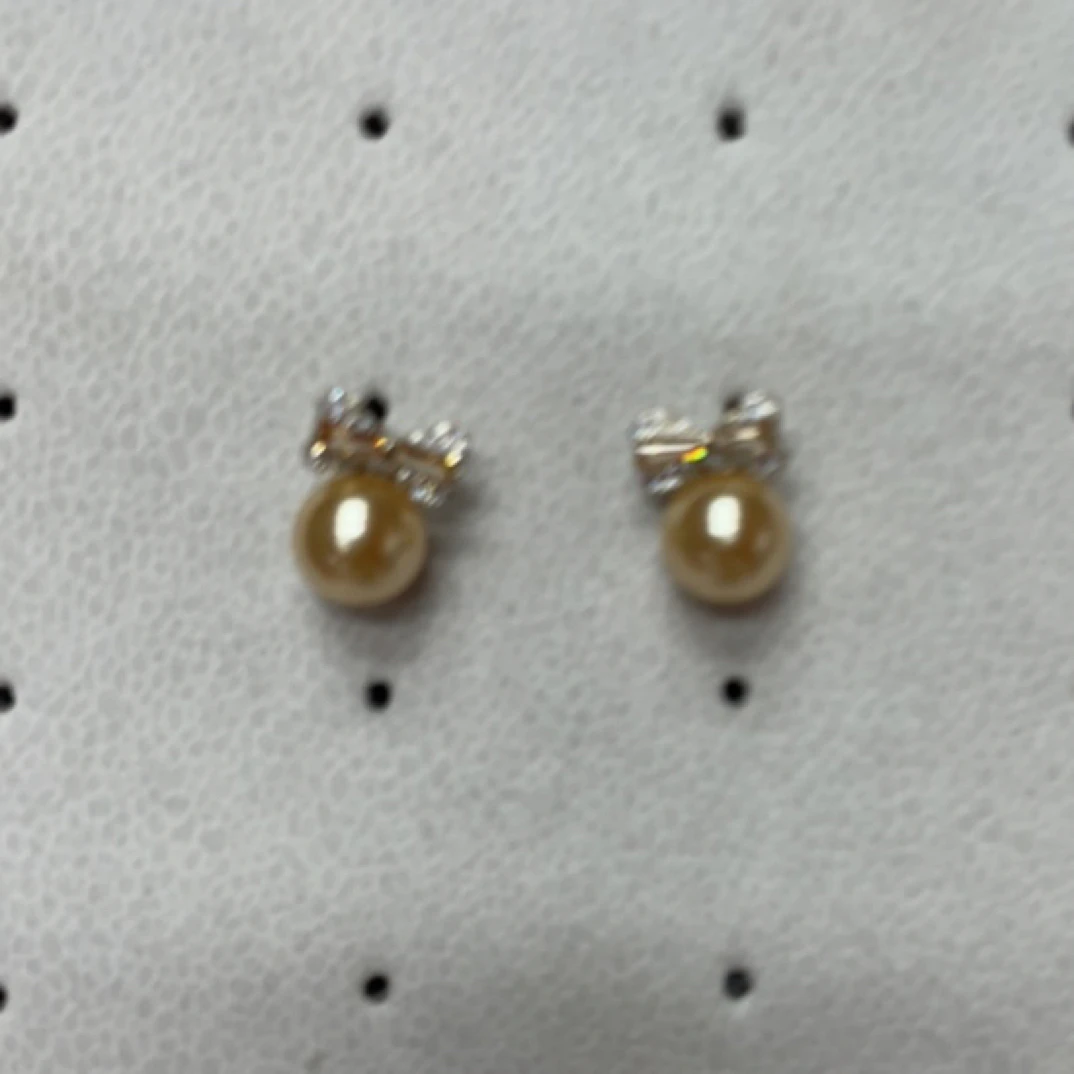 铜合金耳饰 19245 咖啡石蝴蝶结金色珠珠耳钉 10mm