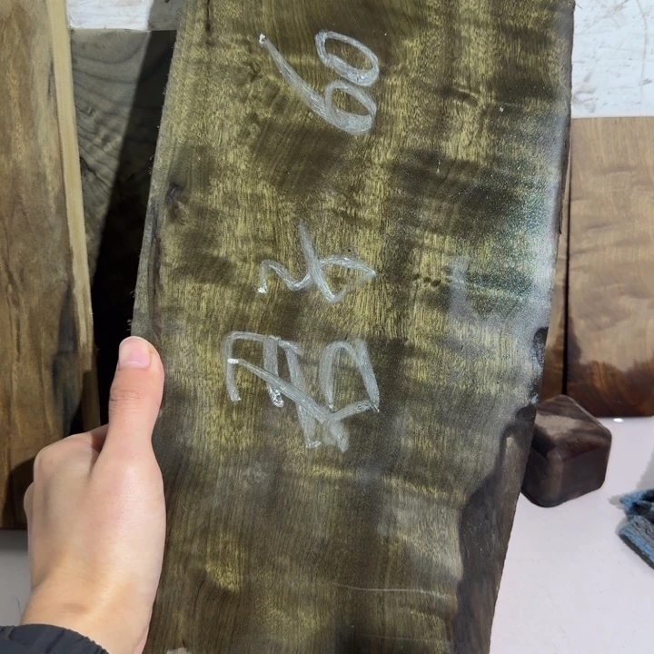 金丝楠木花纹小料60