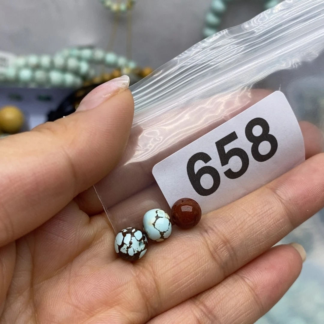 未镶嵌南红玛瑙珠宝奇石