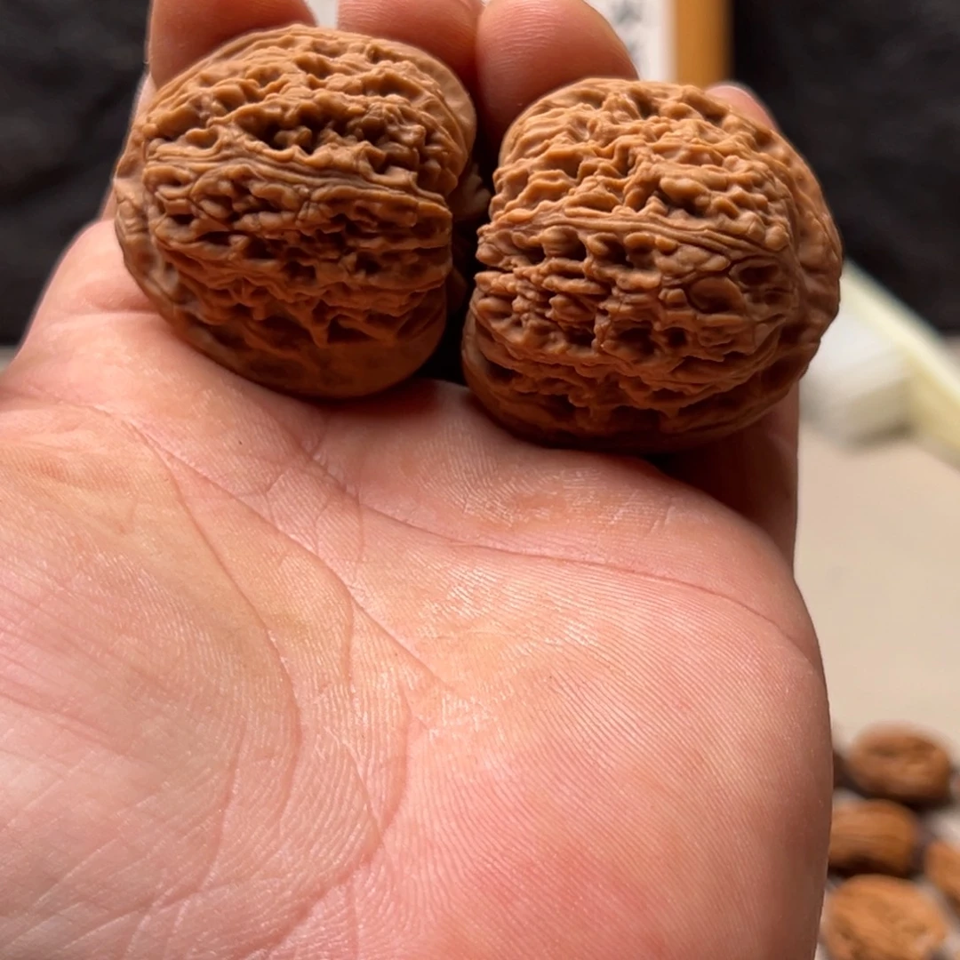 乐***呵文玩核桃把件南疆39