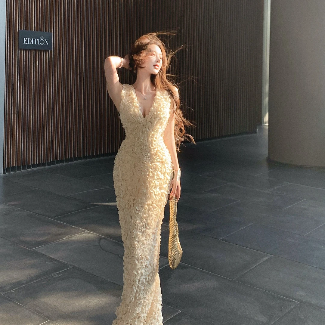 浪漫花海~ 法式V领开衩性感修身连衣裙长裙女秋季裙子2025新款