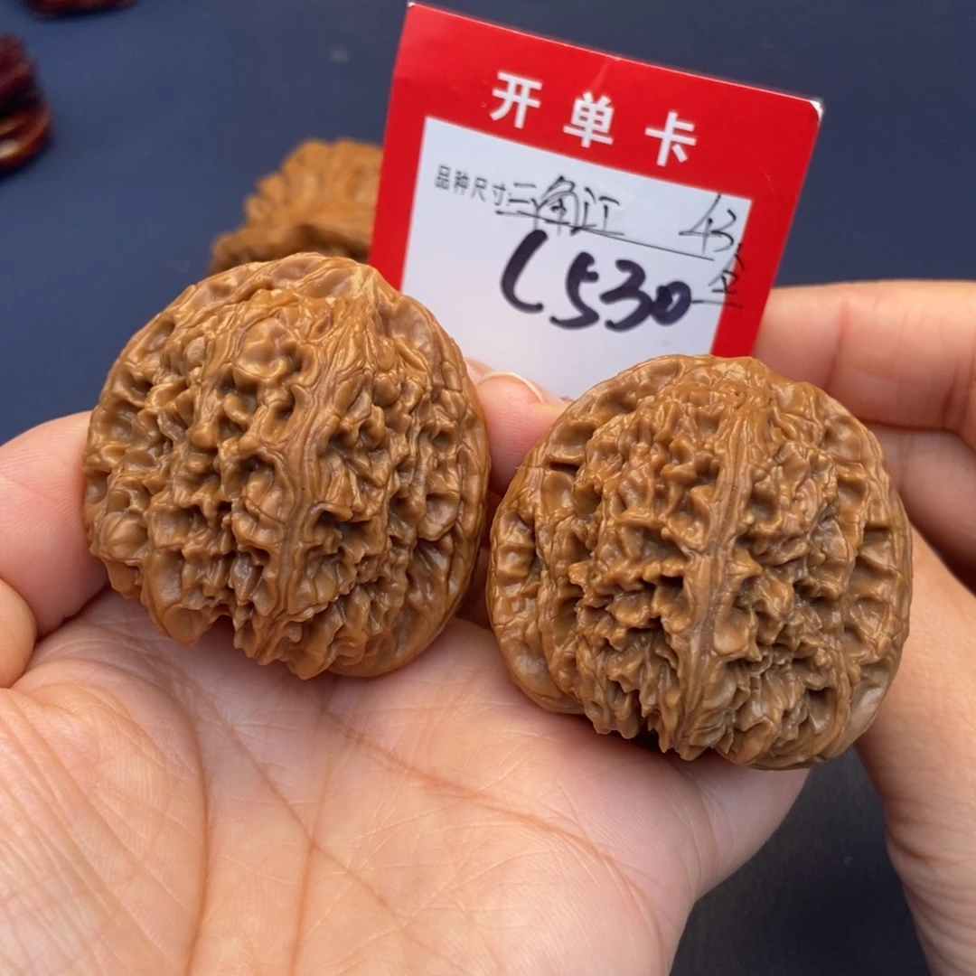 吊坠文玩核桃文玩核桃