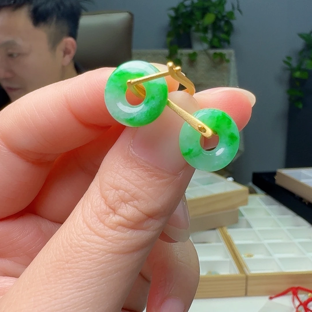 银S925镶嵌翡翠耳饰天然