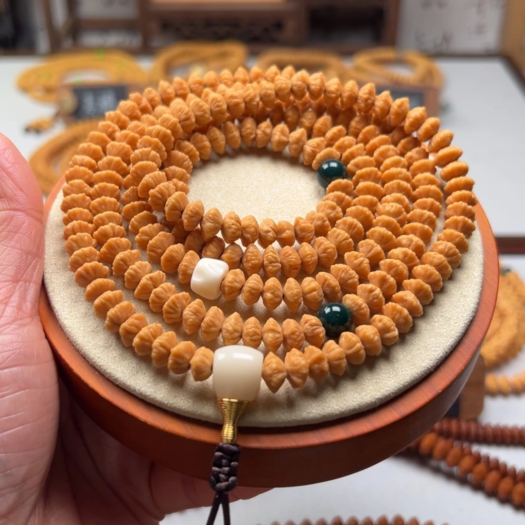 莲花菩提吊坠?****ꫀ金藏莲花