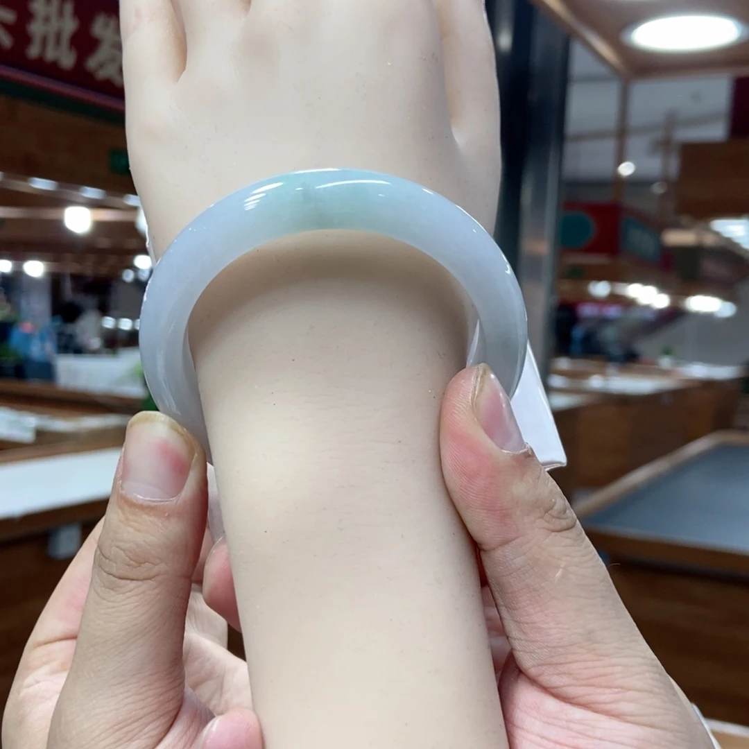 【闪购商品】翡翠手镯未镶嵌买断