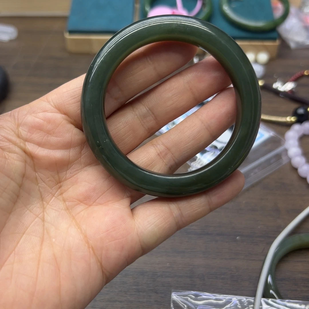 和田玉未镶嵌手镯55.3圈围545