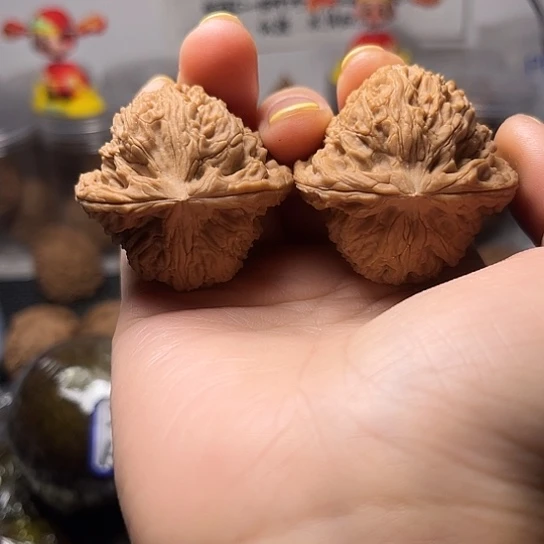 南疆红皮小众核桃核桃