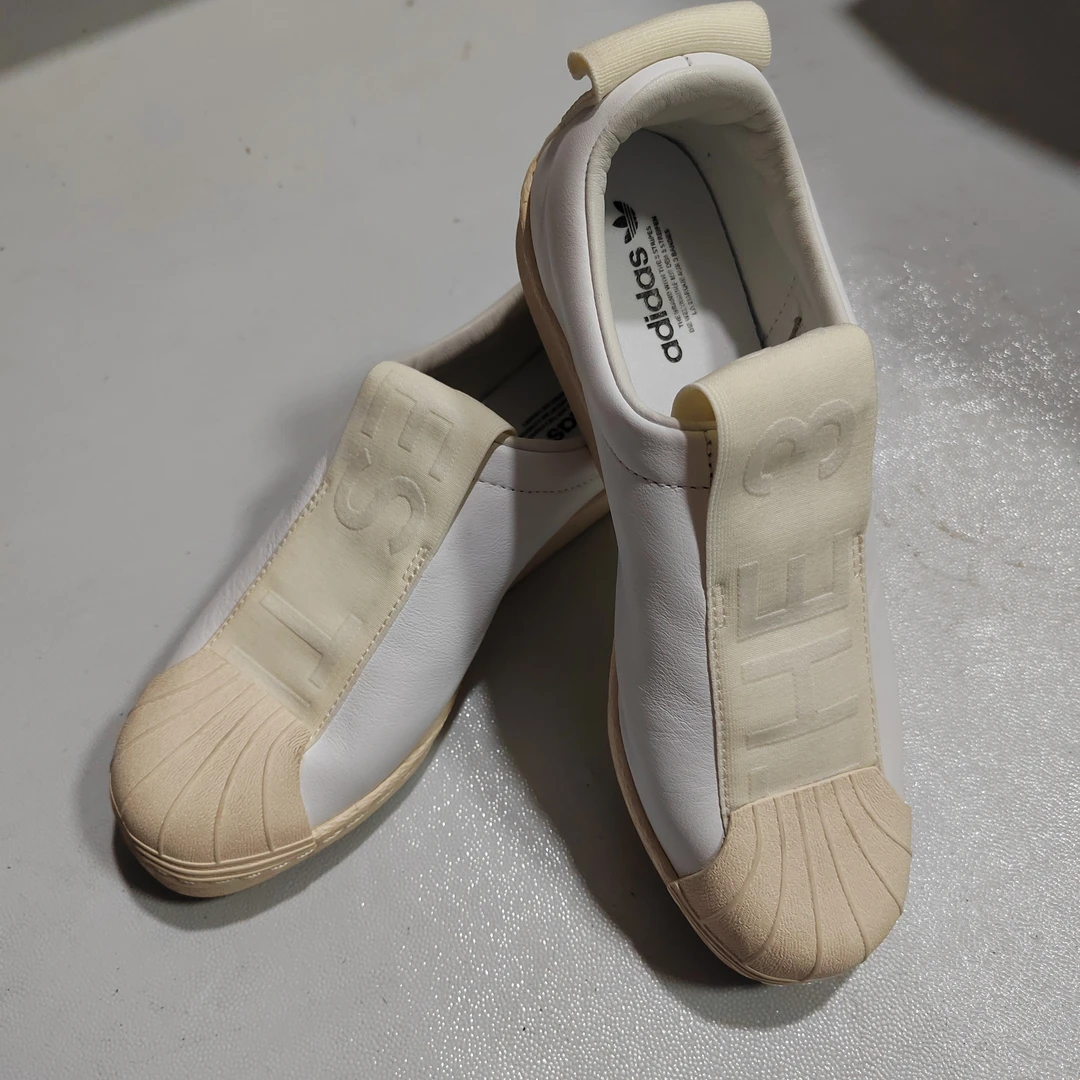 Adidas/阿迪达斯正品三叶草女子运动一脚蹬轻便透气休闲鞋 BY9139