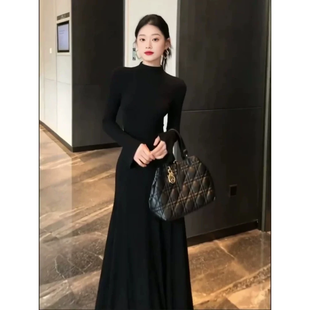秋季穿搭长袖连衣裙女出席重要场合的裙子修身显瘦打底针织a字裙