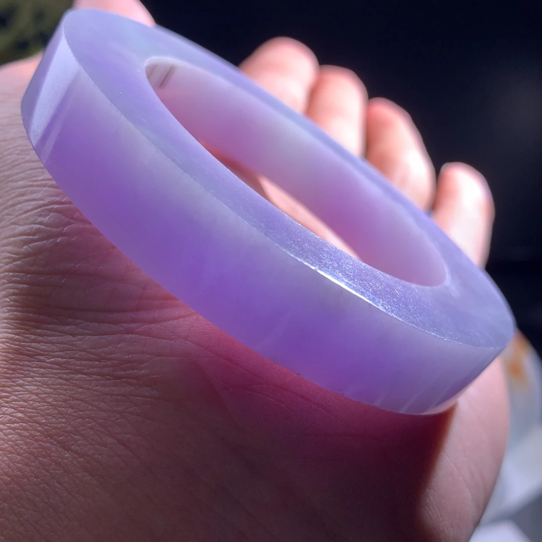 定制翡翠未镶嵌手镯