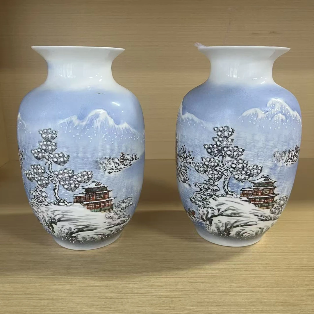 景德镇陶瓷雪景冬瓜瓶一对
