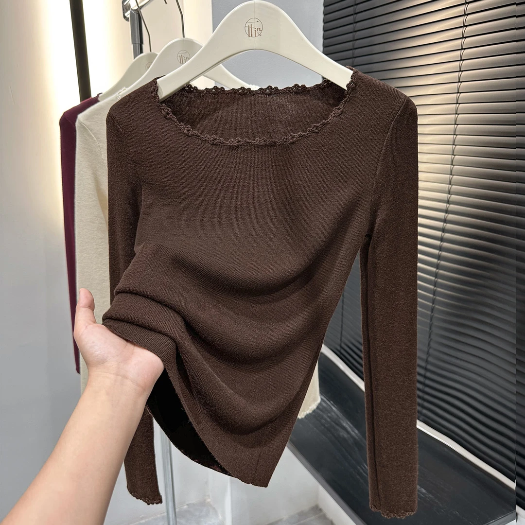 2025秋冬新款洋气手钩花边设计圆领长袖针织上衣女薄款咖色打底衫