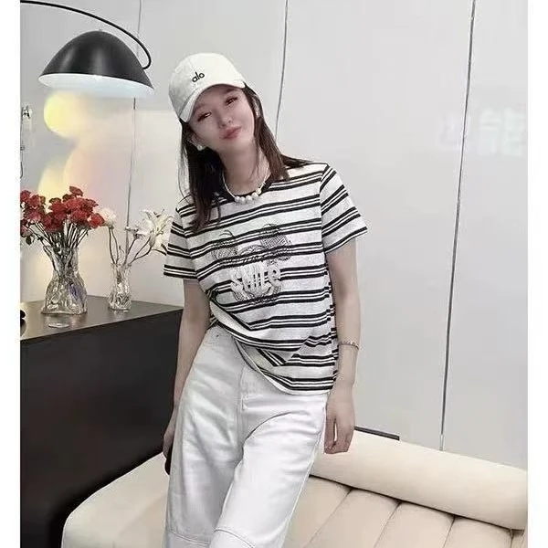 D25561夏季新款韩版短袖T恤时尚百搭圆领卡通米奇头上衣