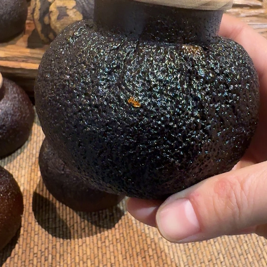 墨*中大号柚子茶叶罐带点金