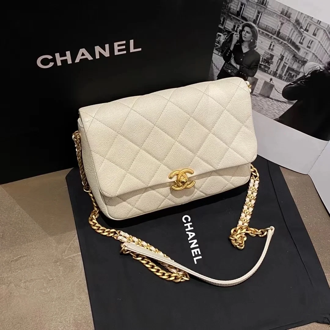 99新 Chanel/香奈儿 4856 米白色金标相机斜挎单肩包芯片款