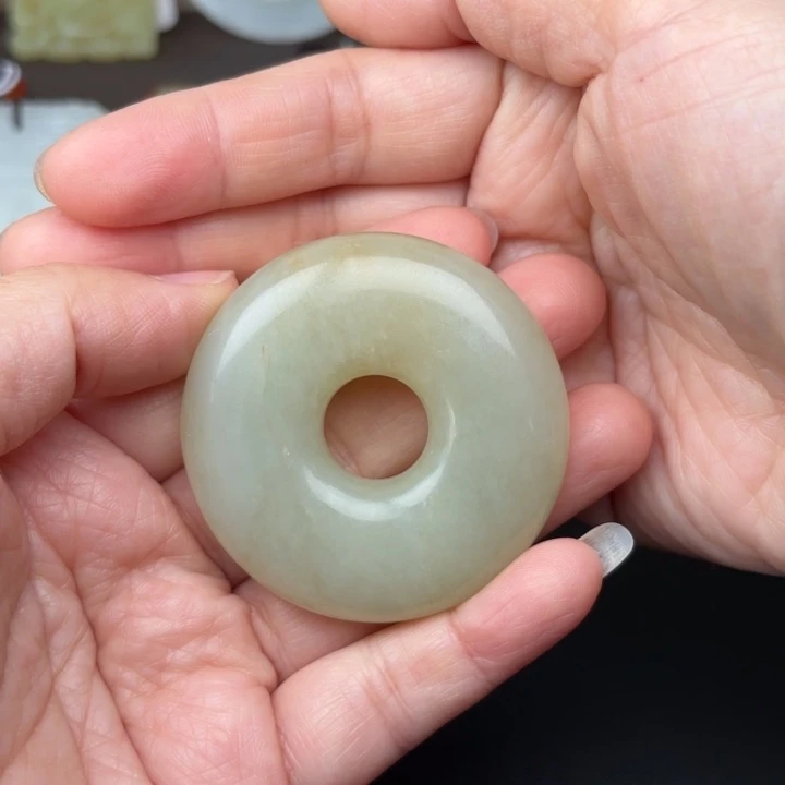 未镶嵌和田玉挂件