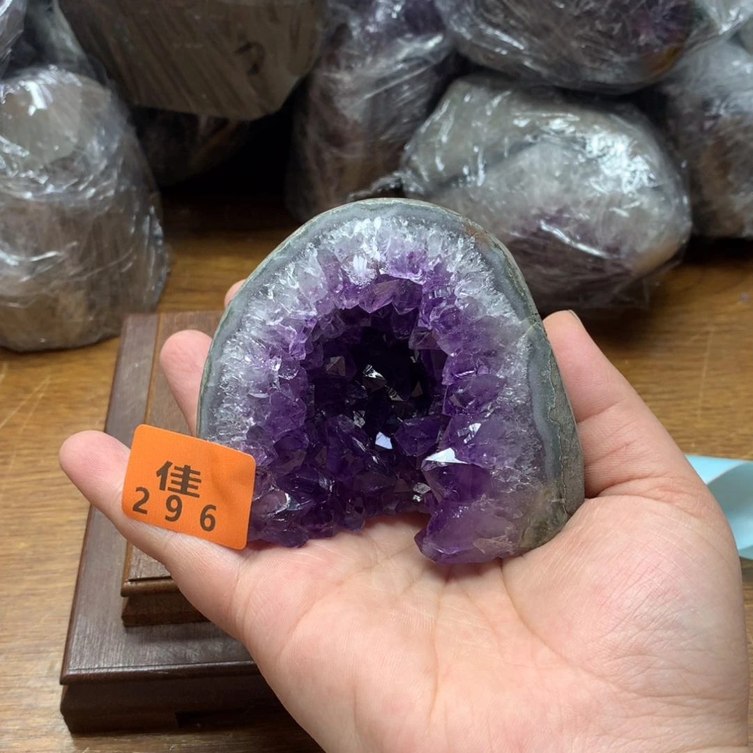 水晶大型摆件（非配饰）未镶嵌