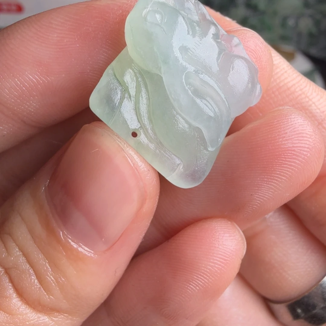 定制翡翠未镶嵌包工