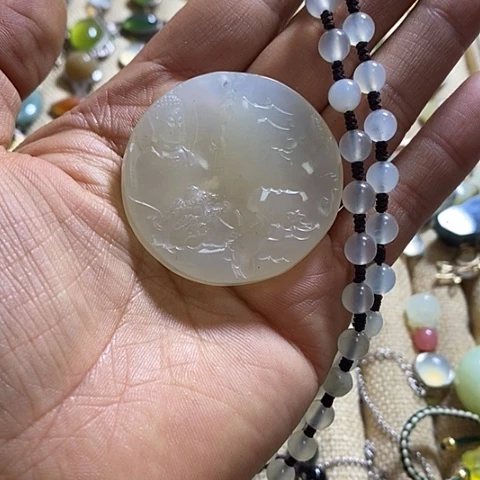 岫玉颈饰未镶嵌挂件