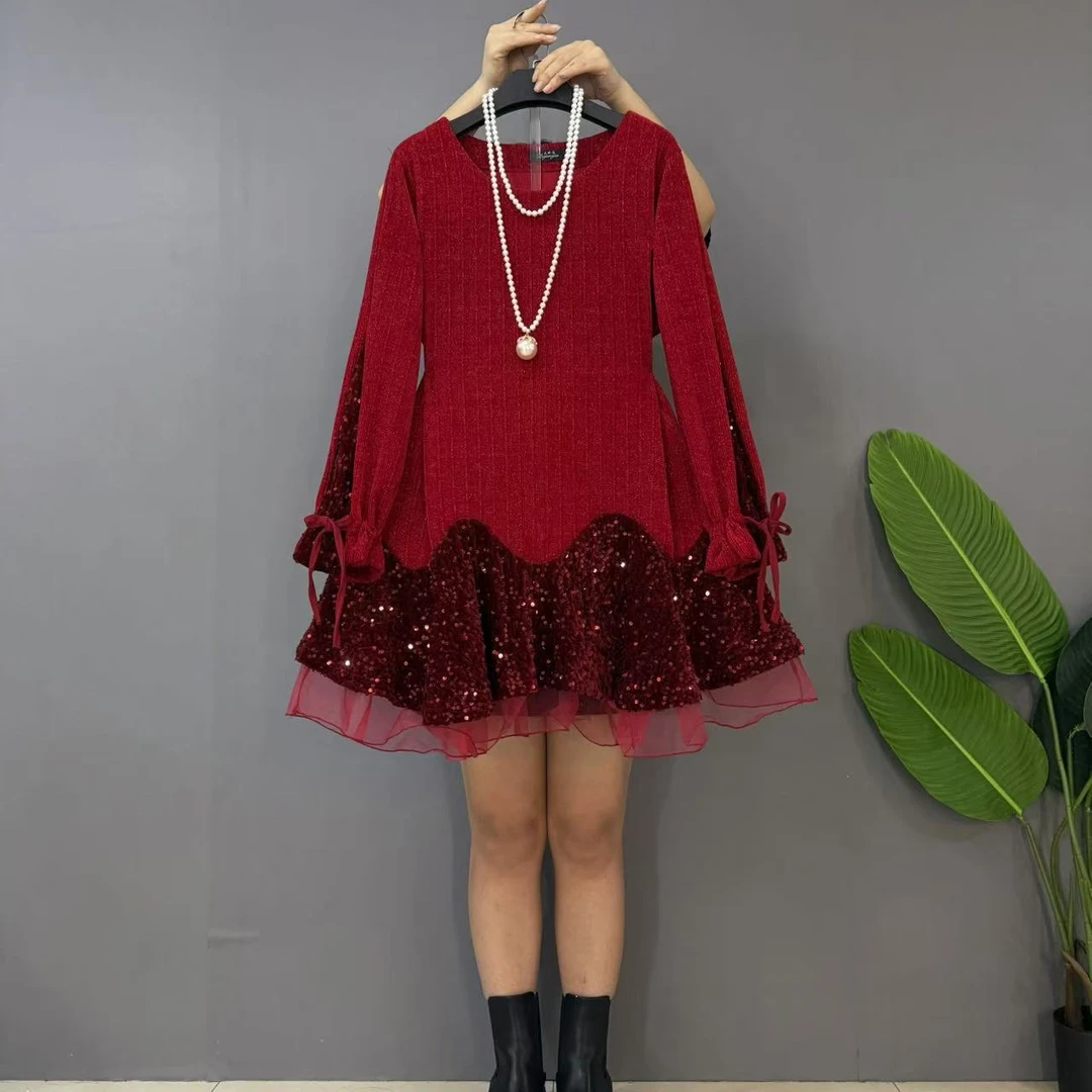 2025新款大码女装时尚洋气圆领亮片拼接显瘦连衣裙