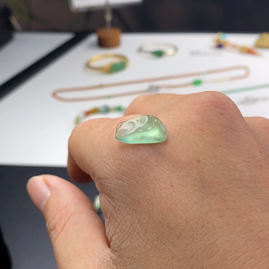 定制翡翠未镶嵌包工