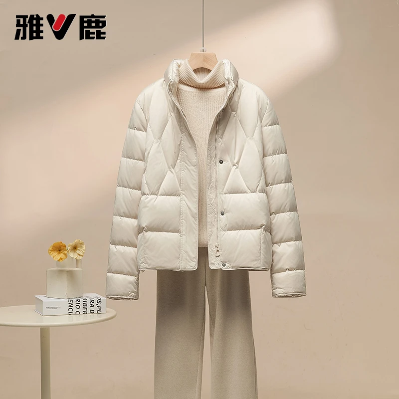 雅鹿羽绒服女短款2025年秋冬新款轻薄小个子妈妈装外套正品新国标