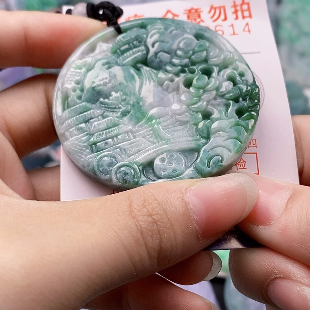吊坠(不含链)未镶嵌翡翠