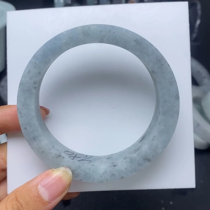 定制翡翠翡翠手镯未镶嵌