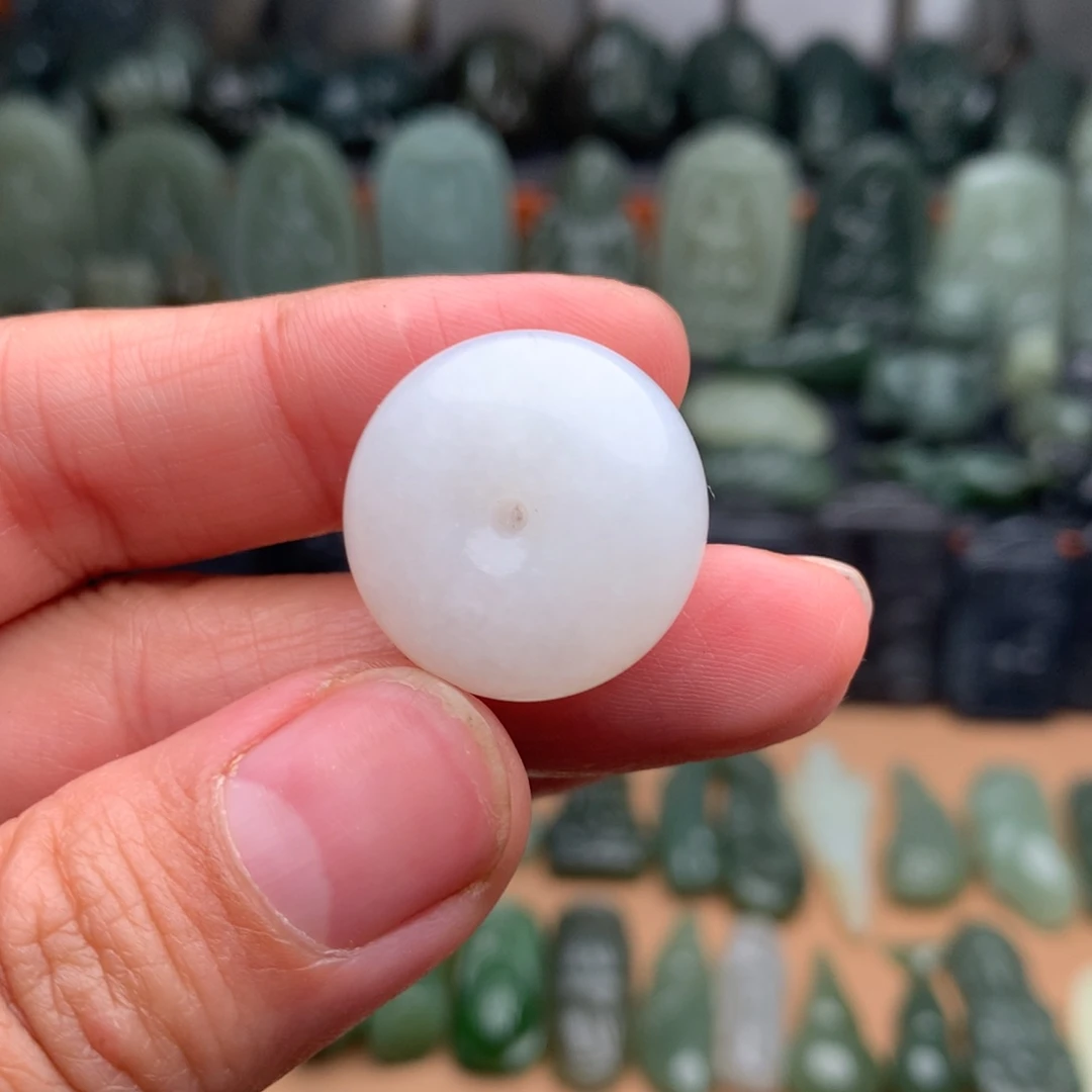 和田玉未镶嵌颈饰挂件59