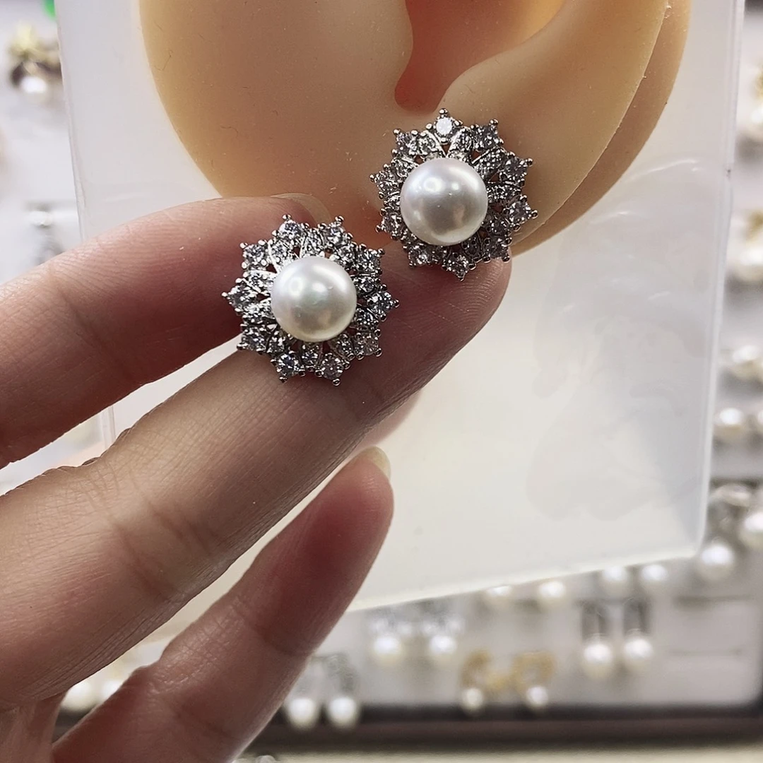 合金耳饰淡水珍珠