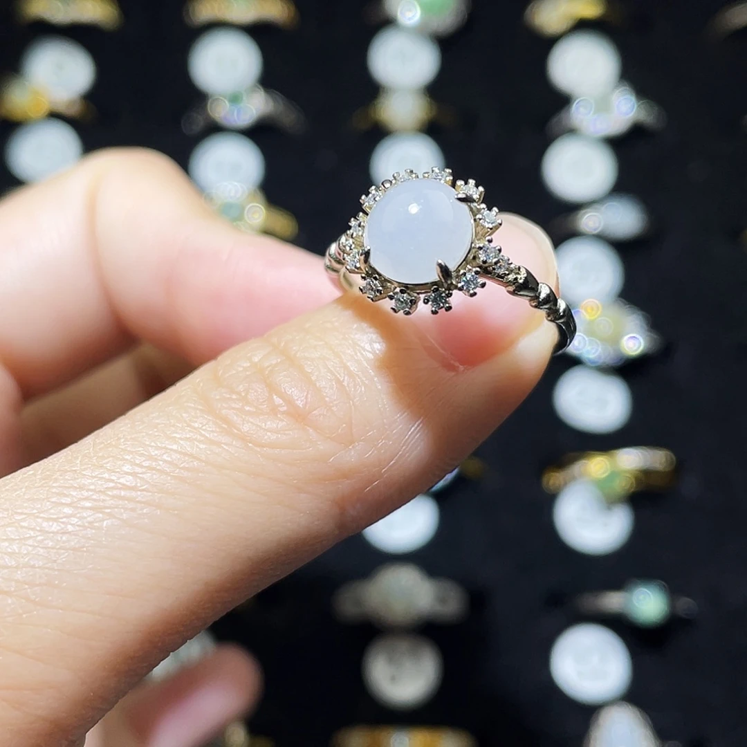 翡翠未镶嵌戒指戒指