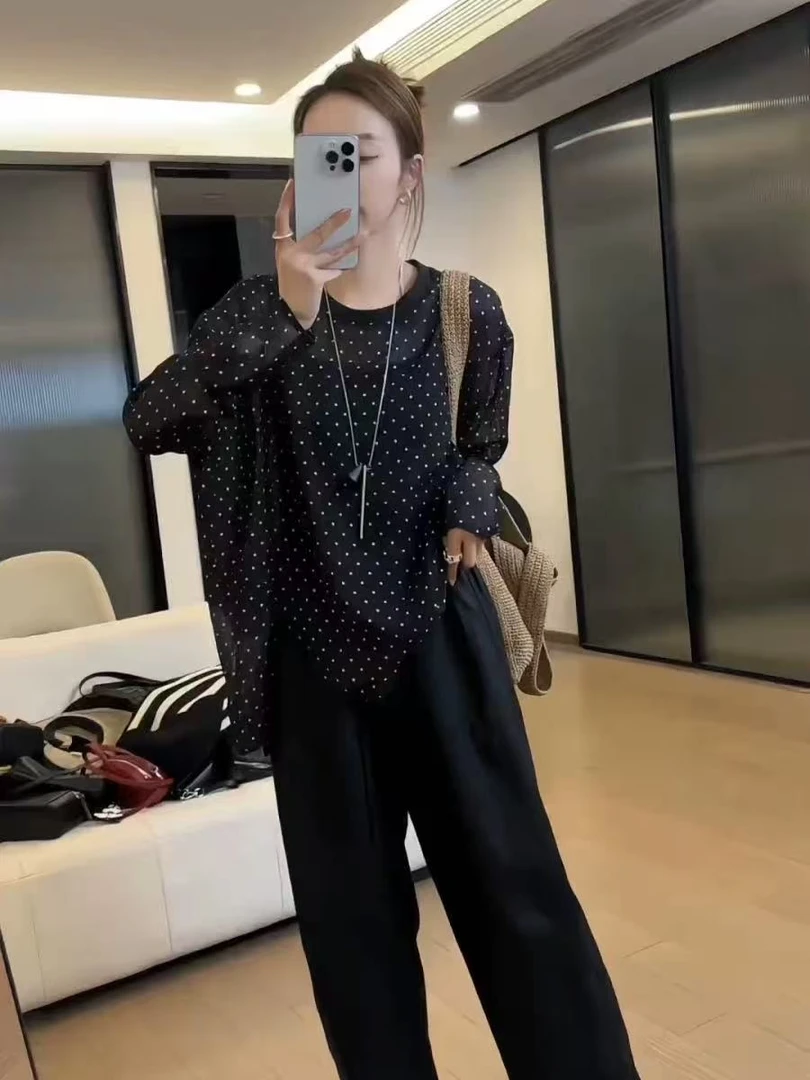 松弛感慵懒风重工烫钻上衣