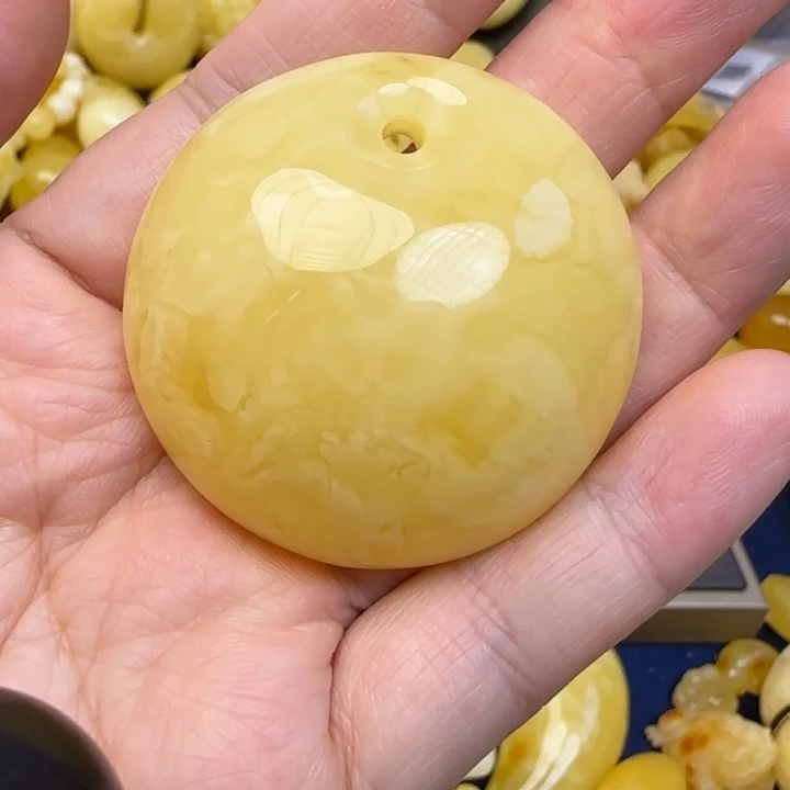未镶嵌颈饰蜜蜡天然蜜蜡
