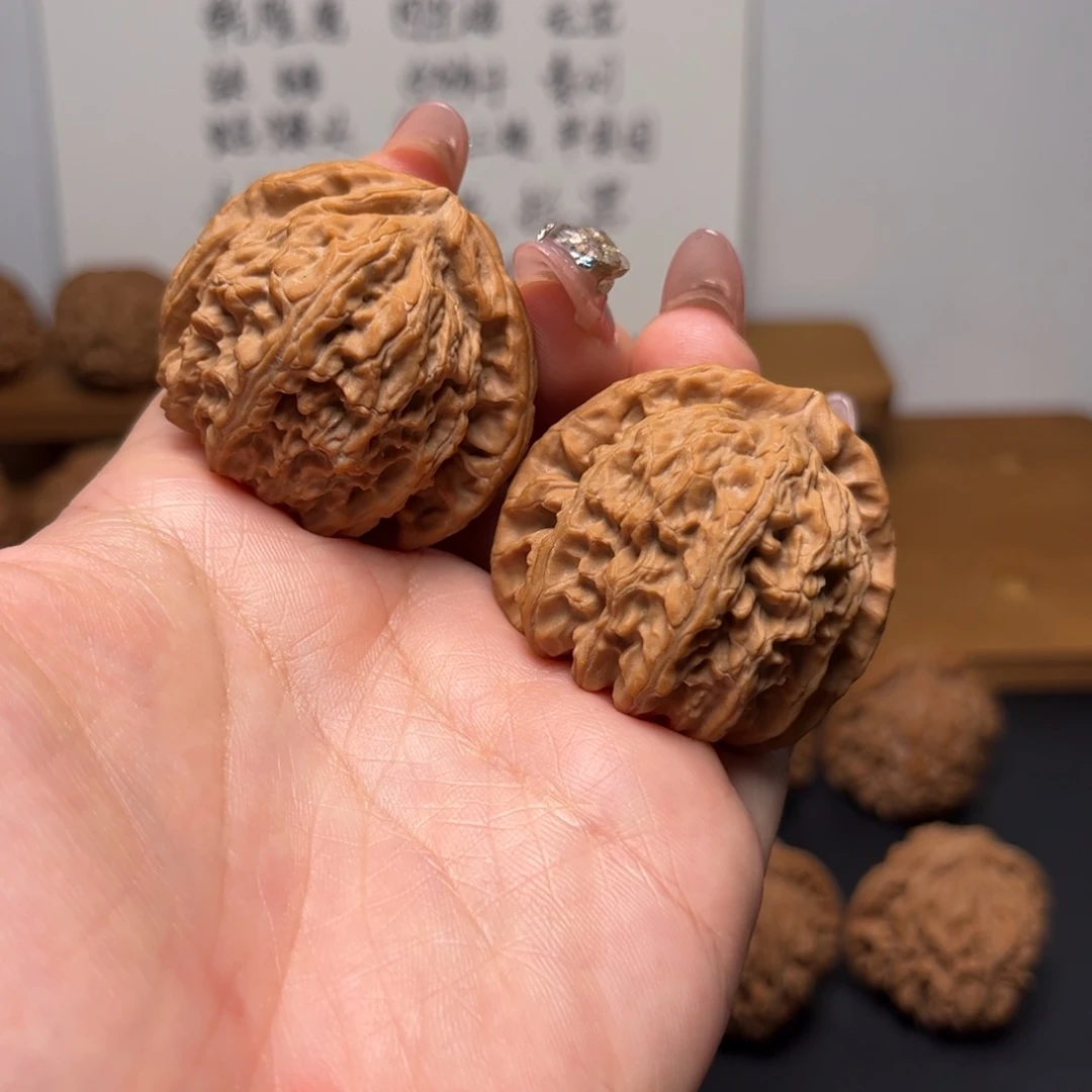把件文玩核桃三角白41全