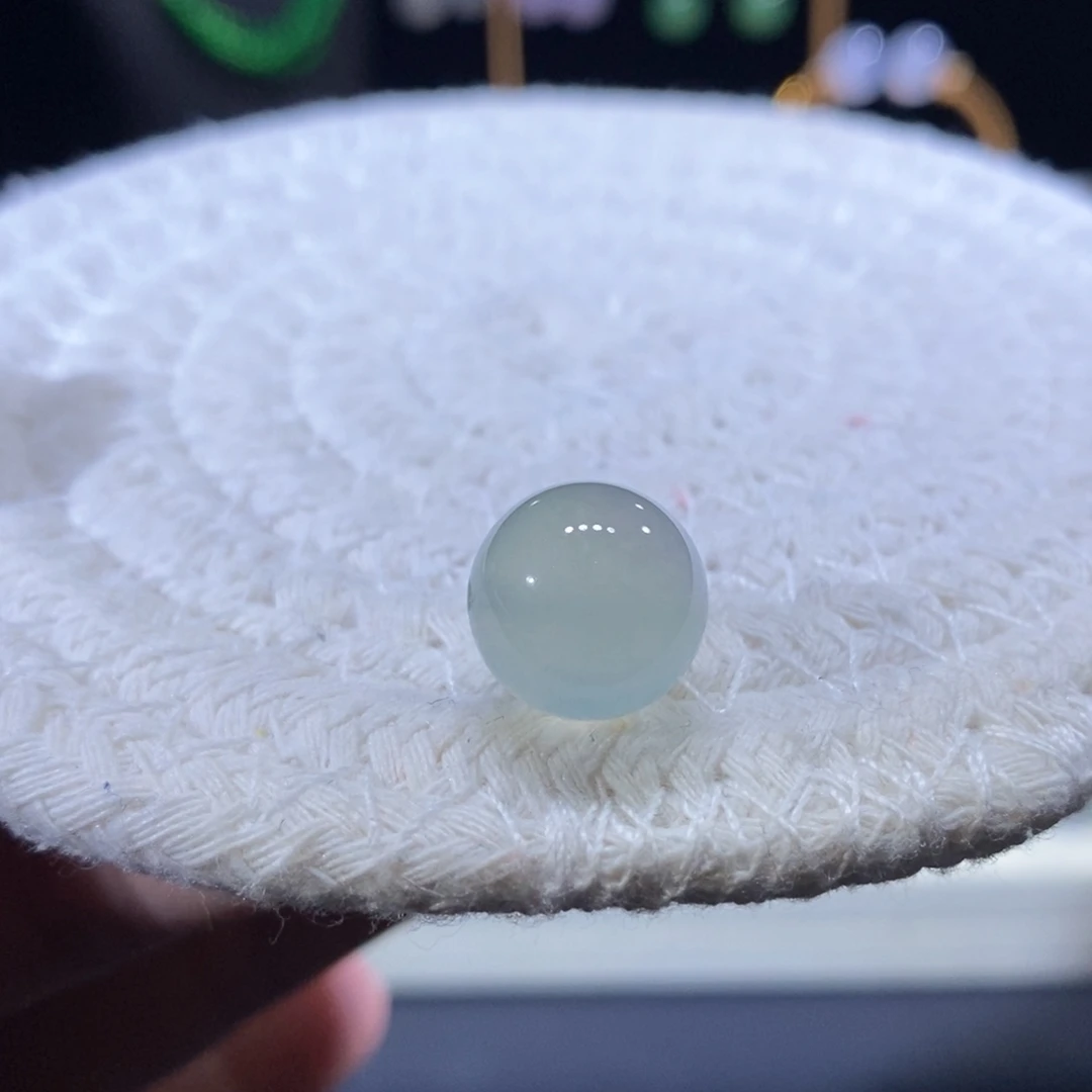 翡翠未镶嵌吊坠(不含链)翡翠冰晴阳珠卡12.1