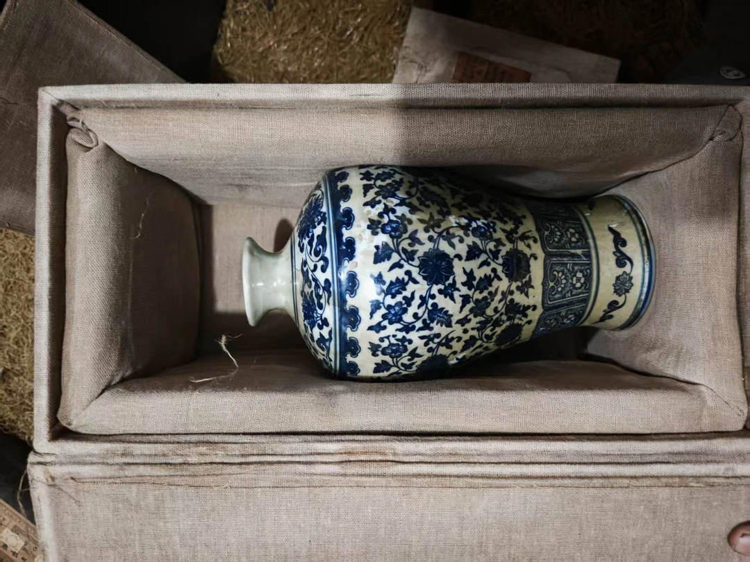 家居饰品    青瓶 流水家居摆件工艺品