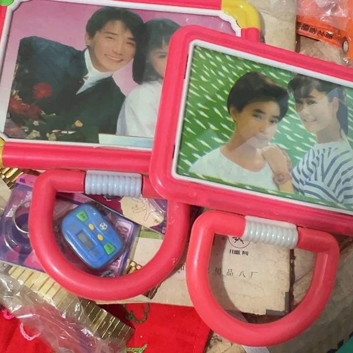 人***纪瓷片陶瓷制品摆件