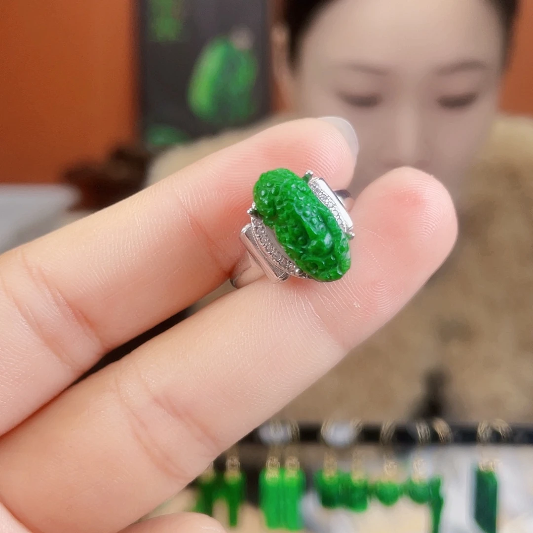 翡翠银S925镶嵌耳饰