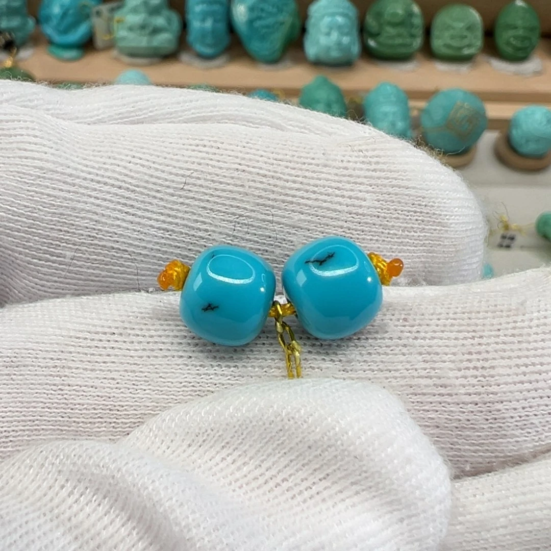 绿松石配饰未镶嵌