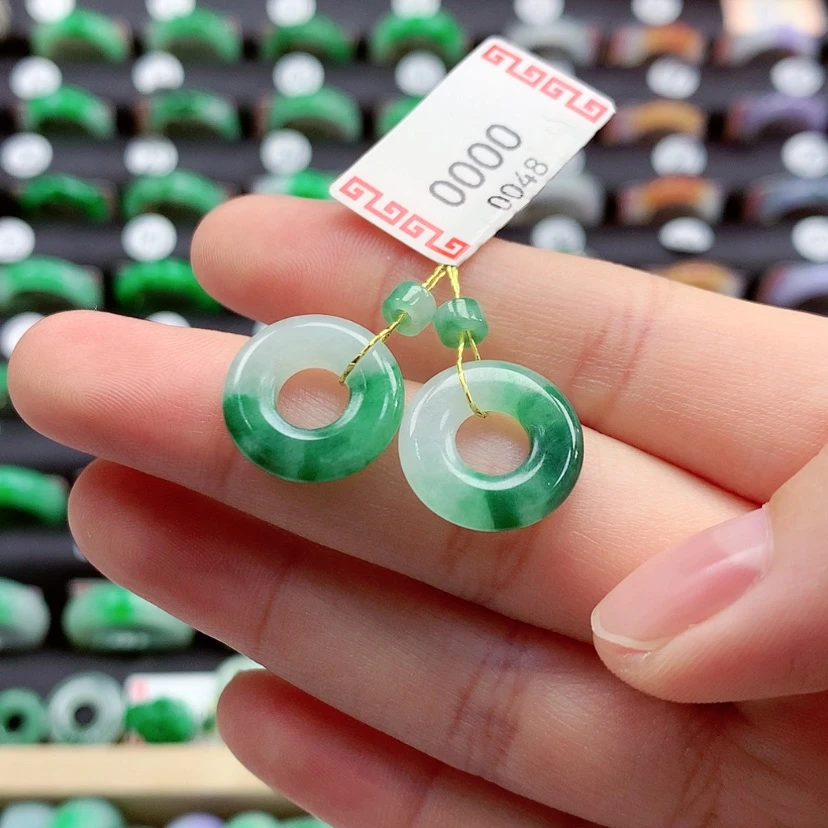 【闪购商品】翡翠戒指未镶嵌甜甜圈一对