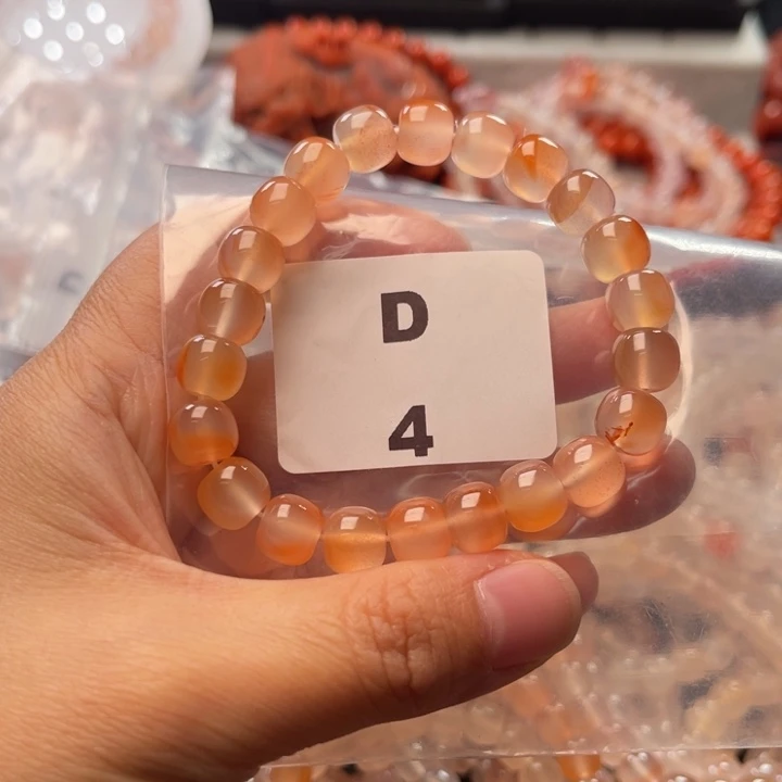 南红玛瑙未镶嵌多样性发货默认微瑕称重9mm